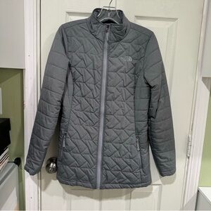 The North Face Women's Gray Quilted Jacket size Small
